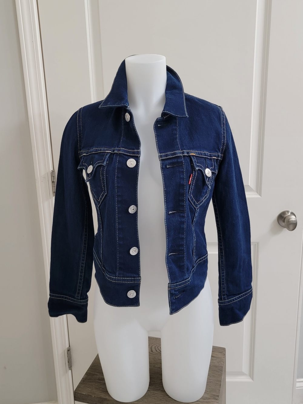 Levi's Type1 Iconic Jacket - Picture 2 of 8